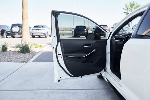 Used 2020 Toyota Corolla XSE image 17