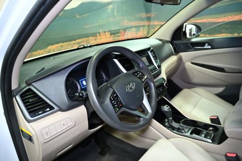 Used 2016 Hyundai Tucson SE w/ Option Group 02 image 21