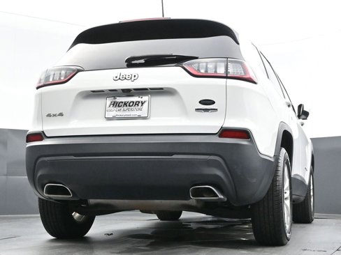 Used 2019 Jeep Cherokee Latitude w/ Popular Appearance Group image 47