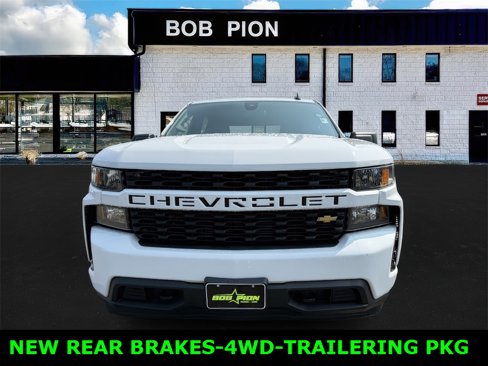 Used 2021 Chevrolet Silverado 1500 Custom w/ Safety Confidence Package image 2