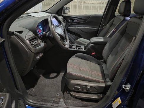 Used 2022 Chevrolet Equinox RS w/ Infotainment Package image 15
