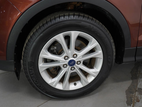 Used 2018 Ford Escape SE image 28