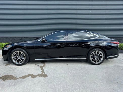 Used 2018 Lexus LS 500 image 2