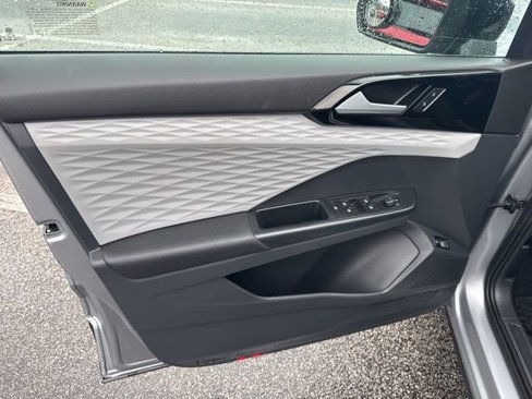 Certified 2023 Volkswagen Taos S image 23