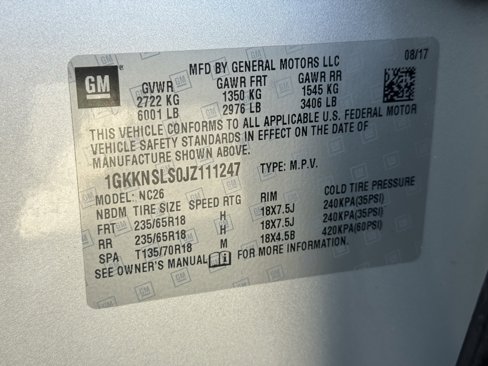 Used 2018 GMC Acadia SLE image 26