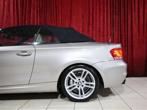 Used 2013 BMW 135i Convertible image 7