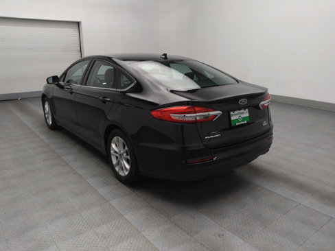 Used 2020 Ford Fusion SE image 5