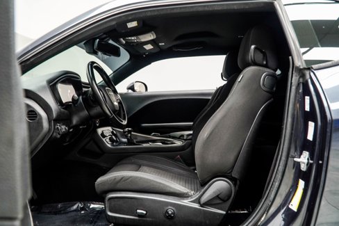 Used 2019 Dodge Challenger SXT image 32