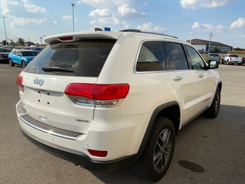 Used 2017 Jeep Grand Cherokee Limited image 5