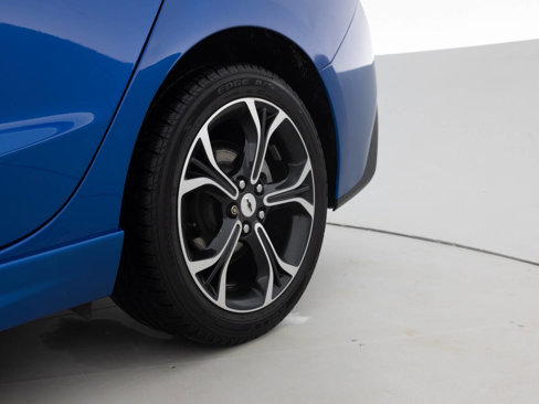 Used 2019 Chevrolet Cruze LT w/ Convenience Package image 20