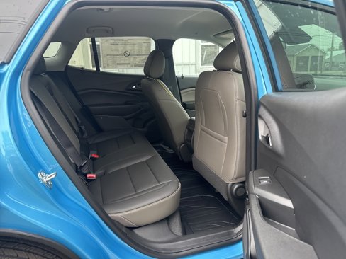 New 2025 Chevrolet Trax ACTIV image 18