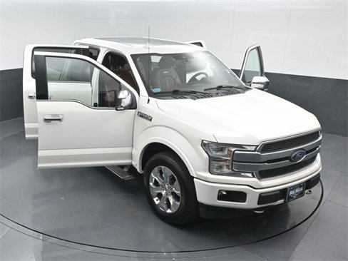 Used 2018 Ford F150 Platinum w/ Equipment Group 701A Luxury image 25