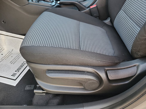 Used 2018 Hyundai Kona SEL image 14