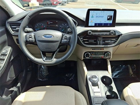 Used 2022 Ford Escape SEL image 11