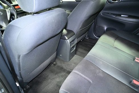 Used 2016 Nissan Sentra S image 38