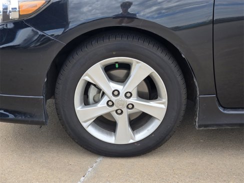 Used 2012 Toyota Corolla S image 26