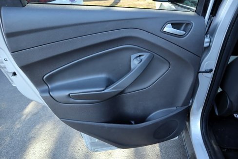 Certified 2018 Ford Escape SE image 21