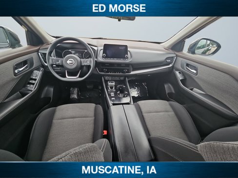 Used 2023 Nissan Rogue SV image 15