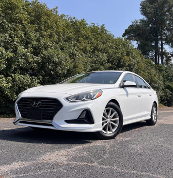 Used 2018 Hyundai Sonata ECO image 2