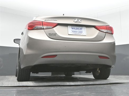 Used 2013 Hyundai Elantra GLS image 22