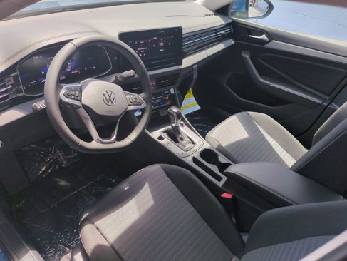 New 2025 Volkswagen Jetta S image 9