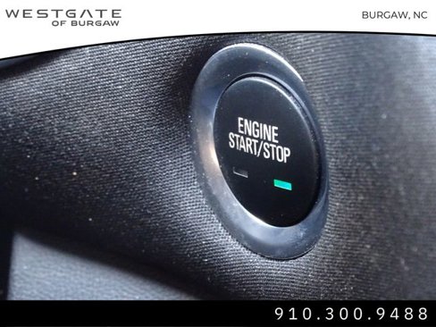 Used 2022 Chevrolet Malibu LT image 27