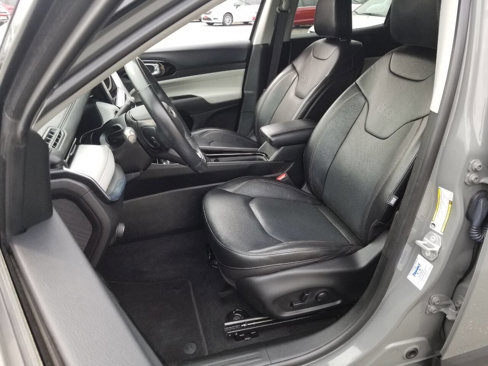 Certified 2022 Jeep Compass Limited image 10
