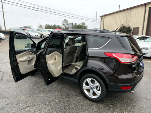 Used 2013 Ford Escape SE image 34