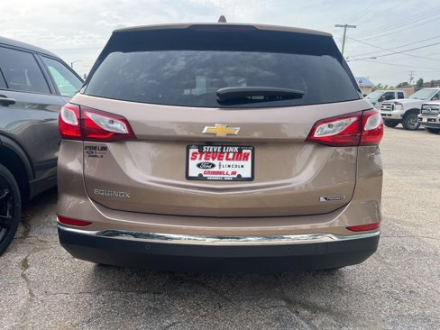 Used 2018 Chevrolet Equinox Premier image 3