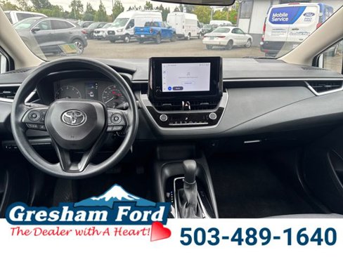 Used 2024 Toyota Corolla LE image 17