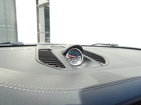 Used 2015 Porsche 911 Turbo w/ Sport Chrono Package image 15