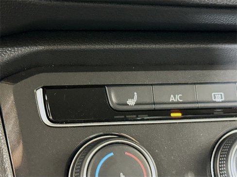 Used 2024 Volkswagen Tiguan Wolfsburg Edition image 18