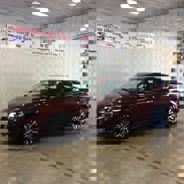 Used 2024 Nissan Altima 2.5 SV image 1