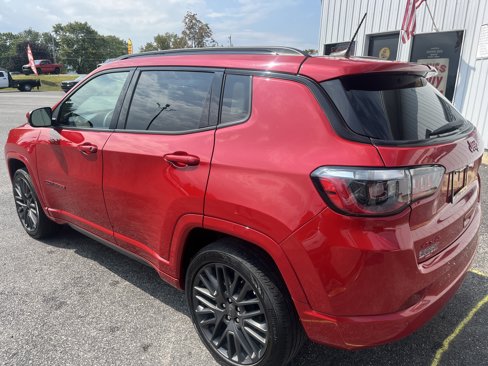 Used 2023 Jeep Compass Limited image 2