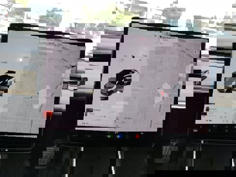 Used 2018 Tesla Model 3 Long Range image 6