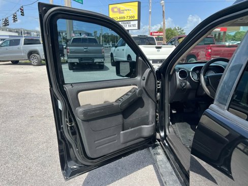 Used 2008 Ford Explorer Sport Trac XLT image 9