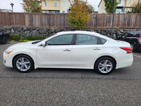 Used 2015 Nissan Altima 2.5 SL w/ Technology Package image 4