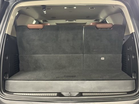 Used 2015 Cadillac Escalade Luxury image 34