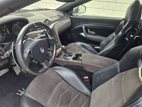 Used 2013 Maserati GranTurismo Sport image 24