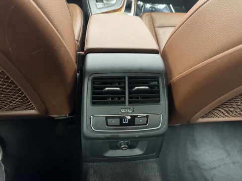 Used 2019 Audi A4 2.0T Premium w/ Convenience Package image 28