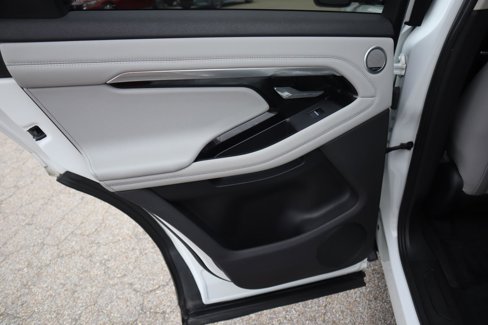 Used 2021 Land Rover Range Rover Evoque S image 29