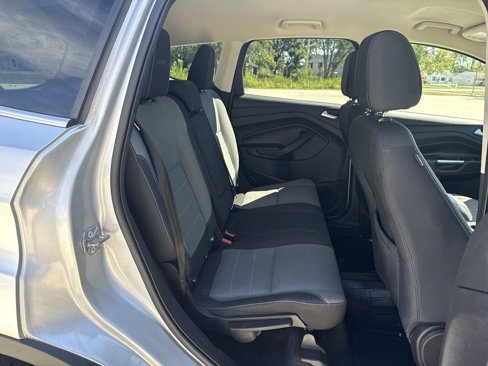 Used 2016 Ford Escape SE w/ SE Cold Weather Package image 21