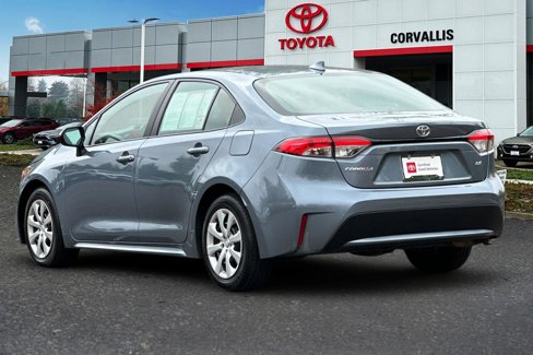 Used 2021 Toyota Corolla LE image 6