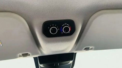 Used 2020 Ford Transit 150 XL image 18