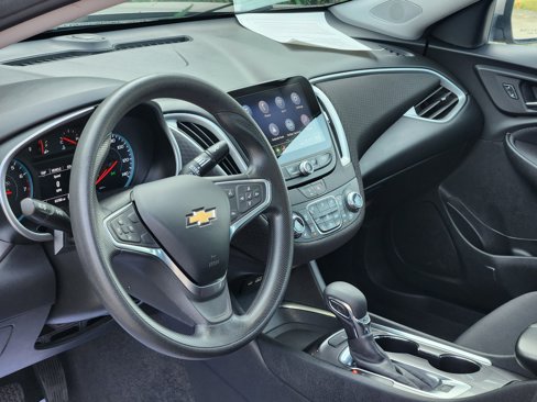 Used 2022 Chevrolet Malibu LT image 25