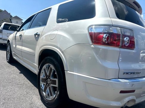 Used 2012 GMC Acadia Denali image 8