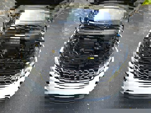 Used 2020 Land Rover Range Rover Evoque SE image 58