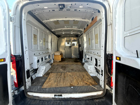 Used 2018 Ford Transit 350 148 Medium Roof image 12
