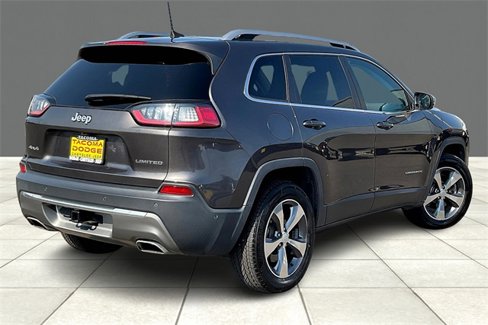 Used 2019 Jeep Cherokee Limited w/ Luxury Group image 14