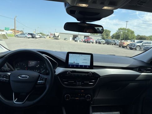Used 2022 Ford Escape SEL image 7